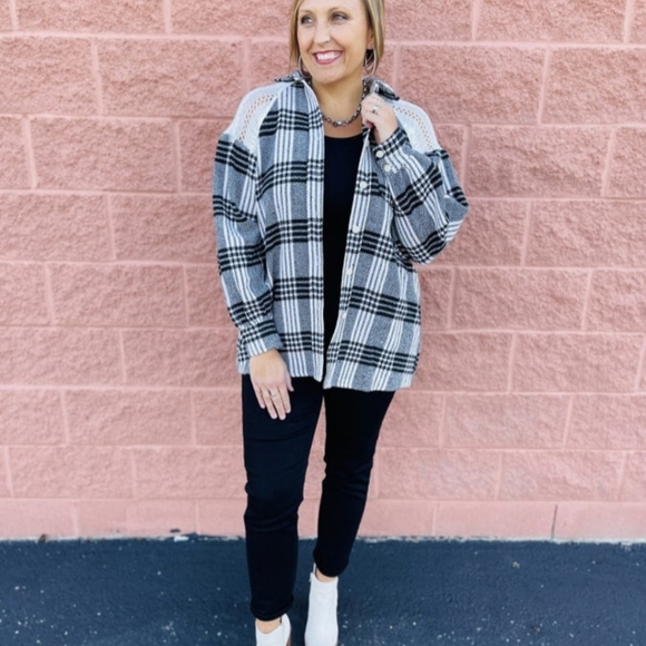 Nwot Boutique brand shacket - Picture 5 of 6